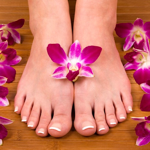 RED("CHIC POLISH BEAUTY NAIL") - Foot care